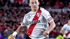 Alfaro se plantó por Galarza y apuntó a River: “Lo tiraron a la cancha sin adaptación”