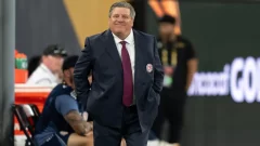 Miguel Herrera en la cuerda floja: Costa Rica analiza su continuidad rumbo al Mundial 2026