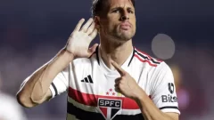 ¿Por qué no juega Jonathan Calleri ante Liga de Quito?