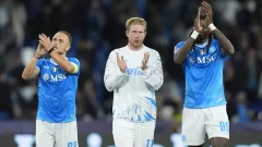 ¿Juega Kevin De Bruyne? formaciones confirmadas para el partido de PSV vs Napoli