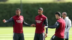 William Saliba rompe el silencio: por qué rechazó al Real Madrid y eligió seguir en el Arsenal