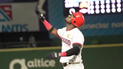 Junior Lake llega a 500 hits en LIDOM, pero Escogido cae ante Águilas 4-1