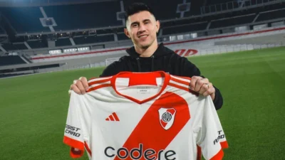 Bareiro cruza la vereda: todos los futbolistas que vistieron las camisetas de Boca y River