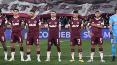 Cuántas finales jugó Lanús y cuál es su saldo en torneos internacionales