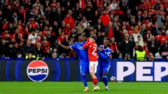 UEFA abre una investigación por el cruce entre Prestianni y Vinícius Júnior en la Champions League