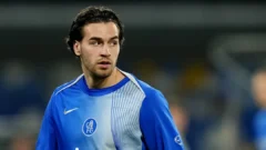 Marc Guiu busca un nuevo destino tras falta de minutos en el Chelsea