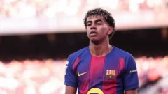 ¿Juega Lamine Yamal? datos, estadísticas y las alineaciones del Barcelona vs. Villarreal