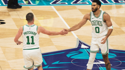 Boston aseguró su lugar en playoffs y confirma su vigencia en la élite