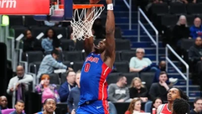 Detroit acelera en el momento justo y profundiza la crisis de Washington