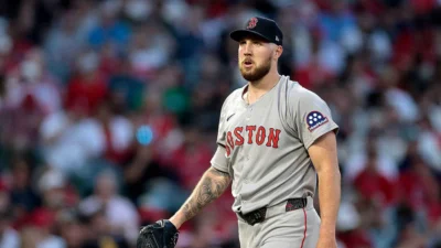 Abusador y Verdugo! Acuña Jr. le roba el alma a los Phillies con una atrapada de película