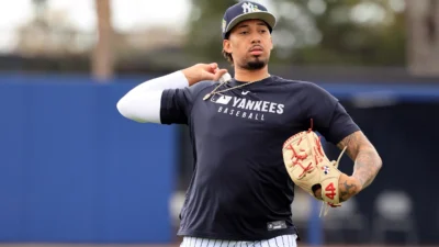 El dominicano que tiene a los Yankees en dilema: Yovanny Cruz domina en Triple-A pero Boone no lo sube