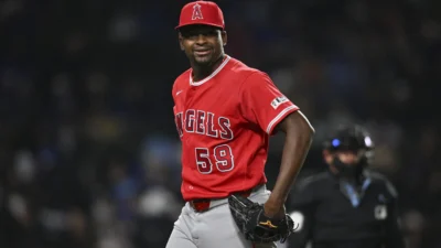 José Soriano, el dominicano que tiene a raya a toda la Liga Americana: elegido Lanzador del Mes de abril