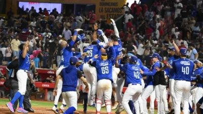 Los Tigres del Licey mudan el bulpen y crean un bar restaurante VIP