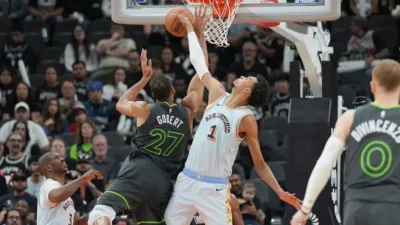 ¿Protección especial para “Wemby”? Gobert explota contra el arbitraje tras la polémica de Game 1