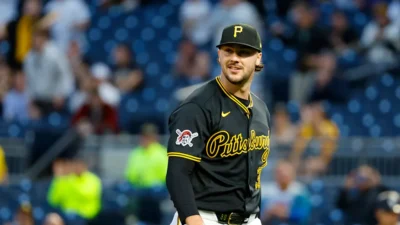 Paul Skenes admite con humor que se alegra de no tener que batear contra Ohtani: “Me hace muy feliz no ser bateador”