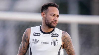 Escándalo en el Santos: Neymar es acusado de golpear e insultar a Robinho Jr. durante un entrenamiento