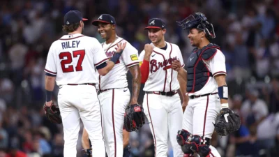 Bravos son los primeros en llegar a 30 victorias y tienen el mejor récord de la MLB: credenciales de Serie Mundial Bravos son los primeros en llegar a 30 victorias y tienen el mejor récord de la MLB: credenciales de Serie Mundial