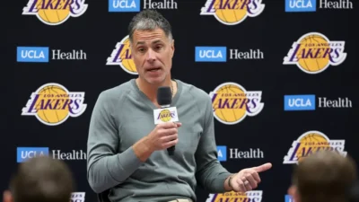 Los Lakers contratan a Rohan Ramadas como asistente GM: Pelinka fortalece su equipo en medio de la transición de dueños Los Lakers contratan a Rohan Ramadas como asistente GM: Pelinka fortalece su equipo en medio de la transición de dueños