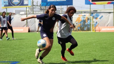 Paige Martínez: Cuando el talento de la “Sedofútbol” rompe los techos de cristal en Europa