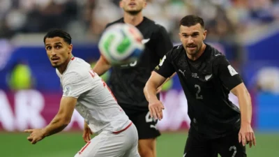 Irán y Nueva Zelanda firman el partido más electrizante del Mundial