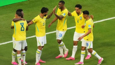 Carlo Ancelotti define el once de Brasil para el choque de vida o muerte ante Japón