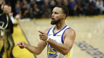 Stephen Curry ante el ocaso