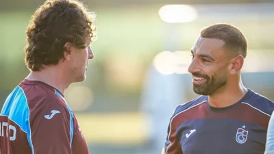 Salah en apuros: el técnico del Trabzonspor presenta su dimisión