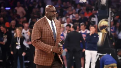 Shaq elogia a los Buss por la venta de los Lakers